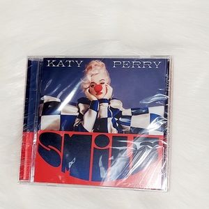 》Kate Perry Smile CD NWT